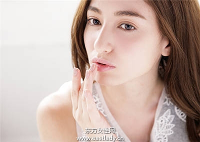 看女星們的睡醒妝 素顏也很美