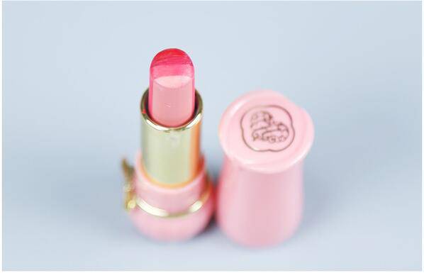 怎樣化妝更 減齡  教你少女妝畫起來