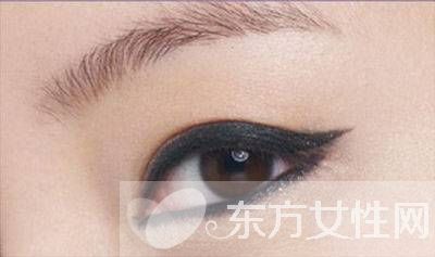 怎么畫眼線更好看 初學者必看的眼線N種畫法