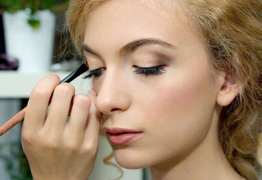 韓妝眼影畫法步驟介紹 裸妝的最佳畫法