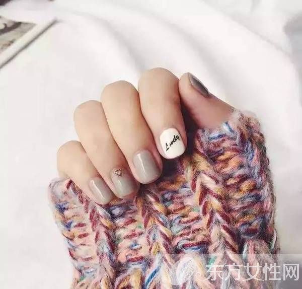 2017美甲款式 這十款才是時(shí)下最流行的