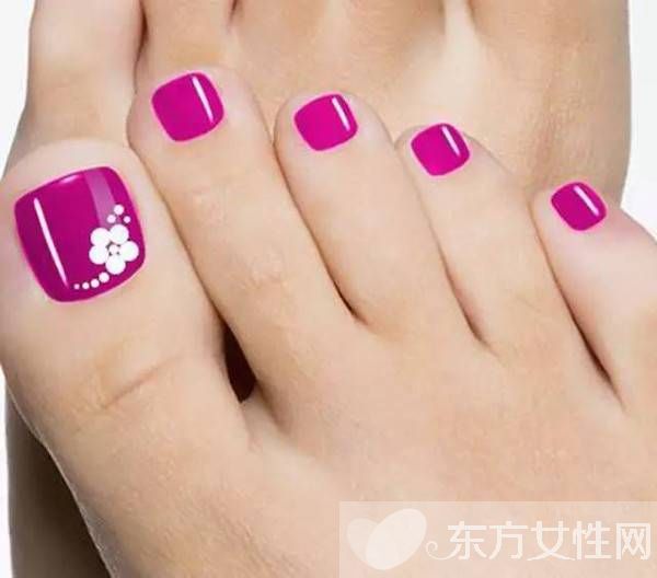 超人氣腳部美甲圖案 聽說夏天跟涼鞋更配哦