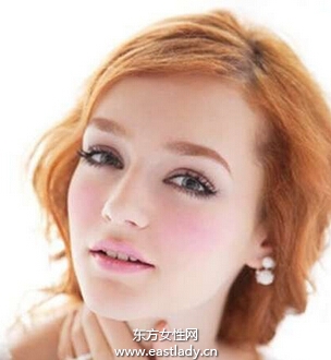 腮紅修飾臉型美化膚色必備化妝品