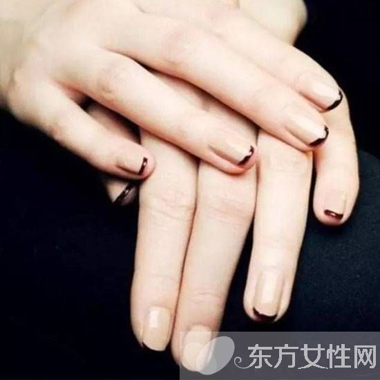 2016最受歡迎法式美甲圖片 高雅低調(diào)的美才耐人尋味