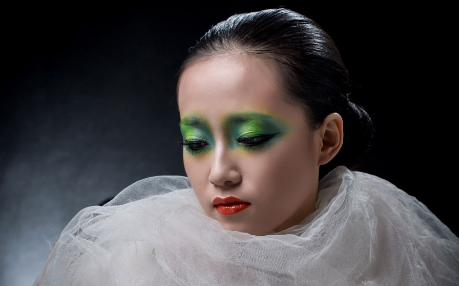 睫毛膏干了怎么辦 教你正確使用睫毛膏