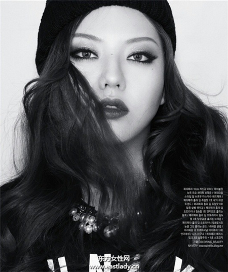 跟韓國彩妝達(dá)人學(xué)化妝 成韓妝百變女王