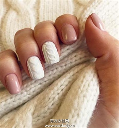 指甲+搭配毛衣 今冬最夯的 針織毛衣 指彩