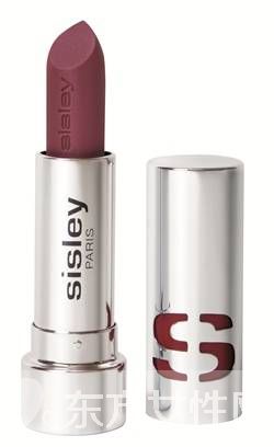 今冬必備的姨媽色唇膏 看看到底哪家強