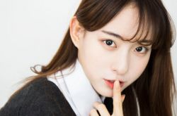 減齡扮嫩學(xué)生妝 簡(jiǎn)單修飾讓你青春氣息爆棚