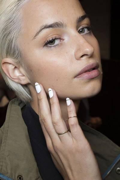 指尖摩登風范 2016春夏DIY美甲流行趨勢