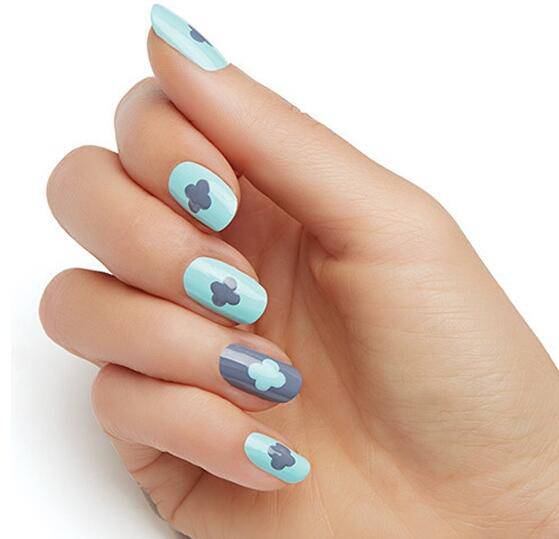 手黑的人美甲圖片推薦 既時(shí)尚又顯白的美甲方法