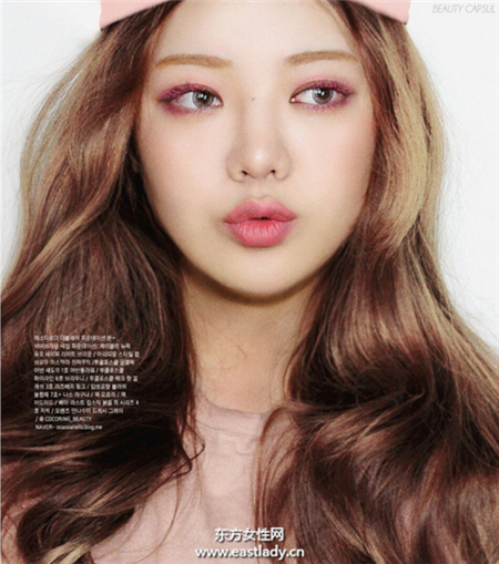 跟韓國彩妝達(dá)人學(xué)化妝 成韓妝百變女王