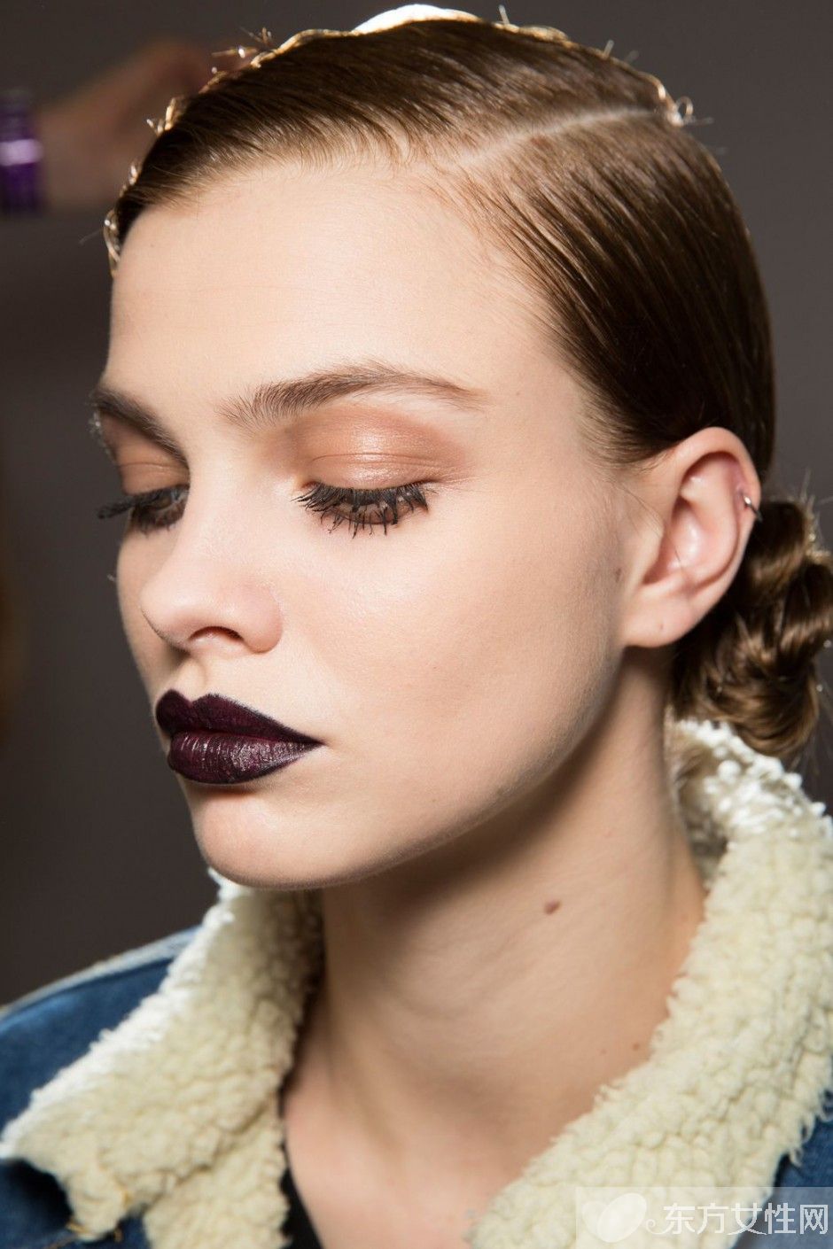 今冬必備的姨媽色唇膏 看看到底哪家強