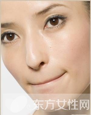 唇妝怎么畫 初學(xué)者必備的7個畫唇妝步驟