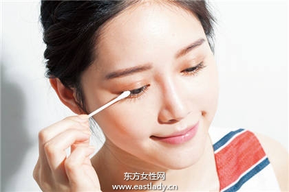 韓星都擁有好妝容 原來他們背后有一位。。。