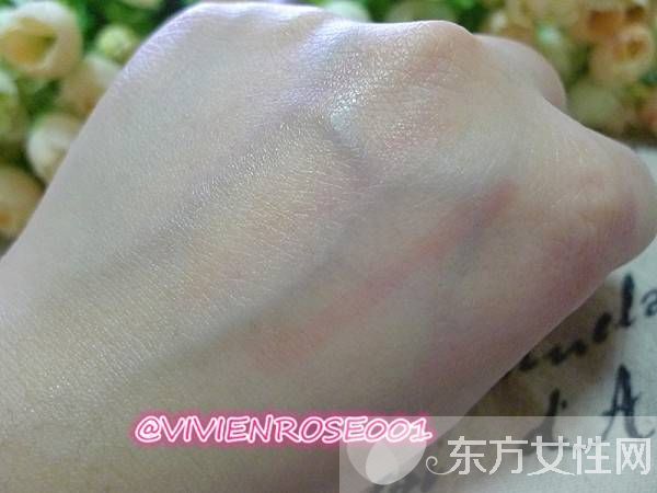 Berrisom撕拉式染色唇彩 自然持久逛街約會(huì)的首選