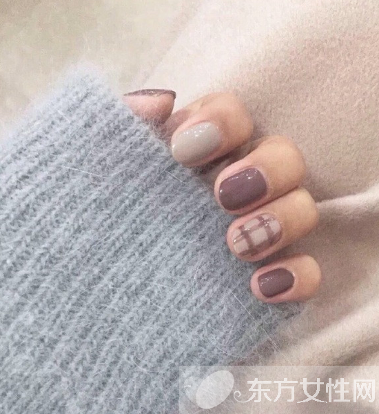 換季想時髦 那就趕緊來一款 格子甲 吧