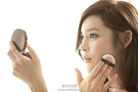 2/3妝容 看韓國(guó)女星這樣化妝