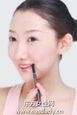 四步美唇技巧打造迷人誘惑感