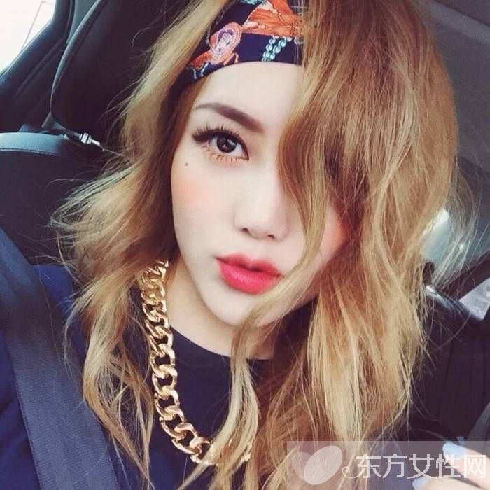 跟Pony大師學(xué)15款好氣色妝容 讓你美出新花樣