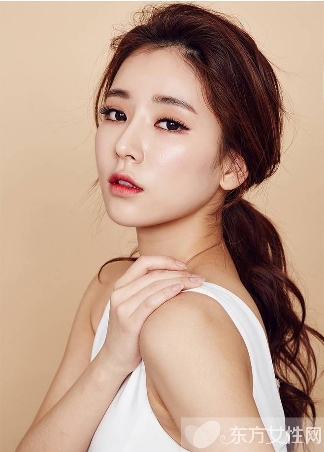 霓虹國模特妝容精髓分享 你還不趕緊學(xué)起來