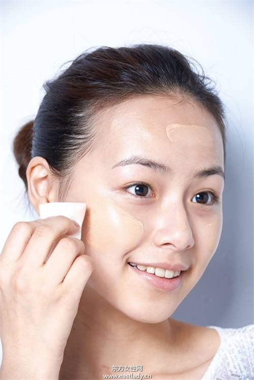 跟韓星學畫韓流歐膩妝 讓自己輕松變美麗