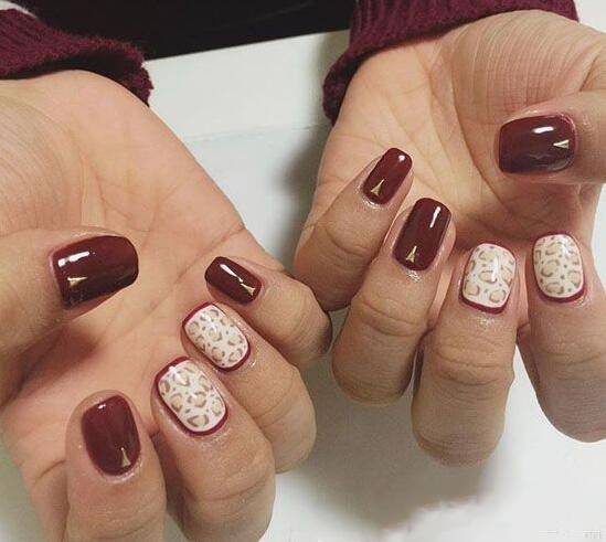 短指甲美甲圖片推薦圖 時(shí)下最流行的美甲樣式