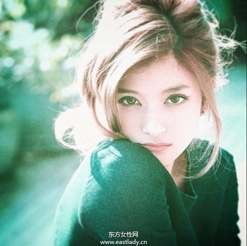 從眼影到唇膏一氣呵成 成熟女人味日系妝感這樣化