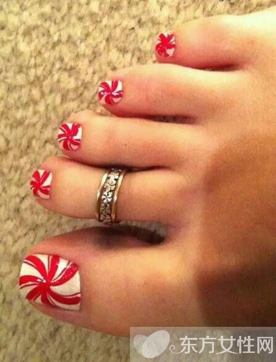 超人氣腳部美甲圖案 聽說夏天跟涼鞋更配哦