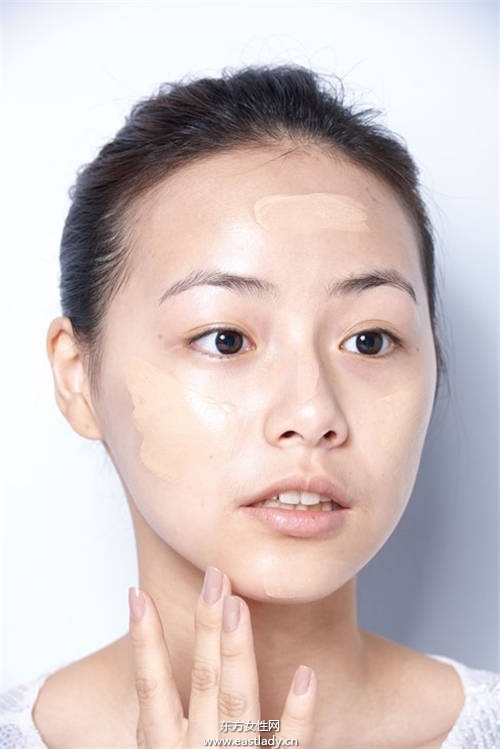 跟韓星學畫韓流歐膩妝 讓自己輕松變美麗