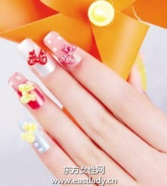 美甲教程之打造少女情懷聚會美甲