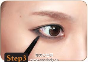 極致簡約歐美風妝容 簡單不失女人味