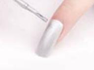 美甲教程之打造耀目銀色亮片美甲