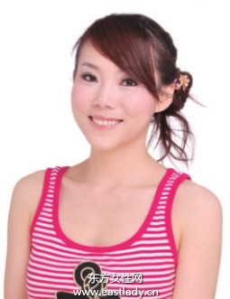 時尚編發(fā)發(fā)型外出約會好心情