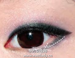 適合單眼皮MM的眼妝教程（圖解）