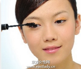 化妝教程之超卷翹上睫毛化妝法