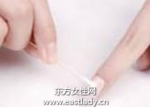 人工指甲出現裂痕或斷裂的緊急補救方法