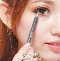 半包圍式妝容畫(huà)法成就少女純真浪漫