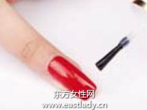 美甲教程之打造紅色誘惑彩繪美甲