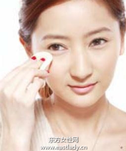 涂抹飾底乳要注意的細(xì)節(jié)