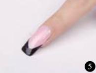 美甲教程粉色加黑色的雙拼法式