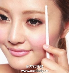 畫眉教程之矯正眉型修補(bǔ)顏色