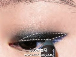 彩色眼線筆畫出美美大眼妝