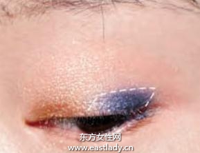 持久防水海灘妝讓人感覺(jué)到濃濃夏意