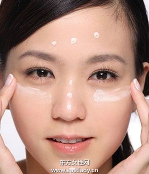 根據(jù)肌膚狀態(tài)選擇適合的飾底乳顏色