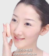 正確撲散粉讓面部只放光彩不留 粉