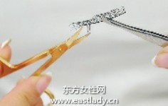 假睫毛怎么貼才好看