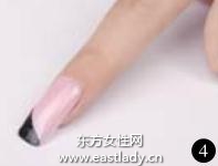 美甲教程粉色加黑色的雙拼法式