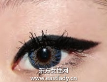 單眼皮化妝技巧之歐美范十足的眼線妝