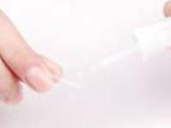 美甲教程之打造耀目銀色亮片美甲